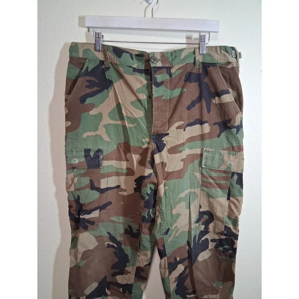 Military Fatigues Woodland Camouflage Pants Grunge Y2K Hunting Size Medium Regul